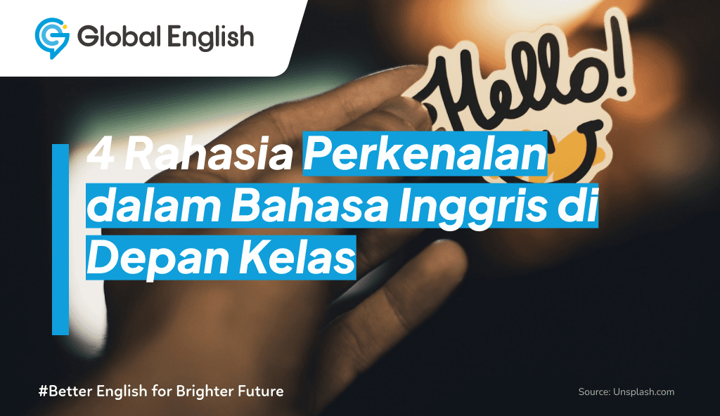ilustrasi perkenalan dalam bahasa inggris di depan kelas